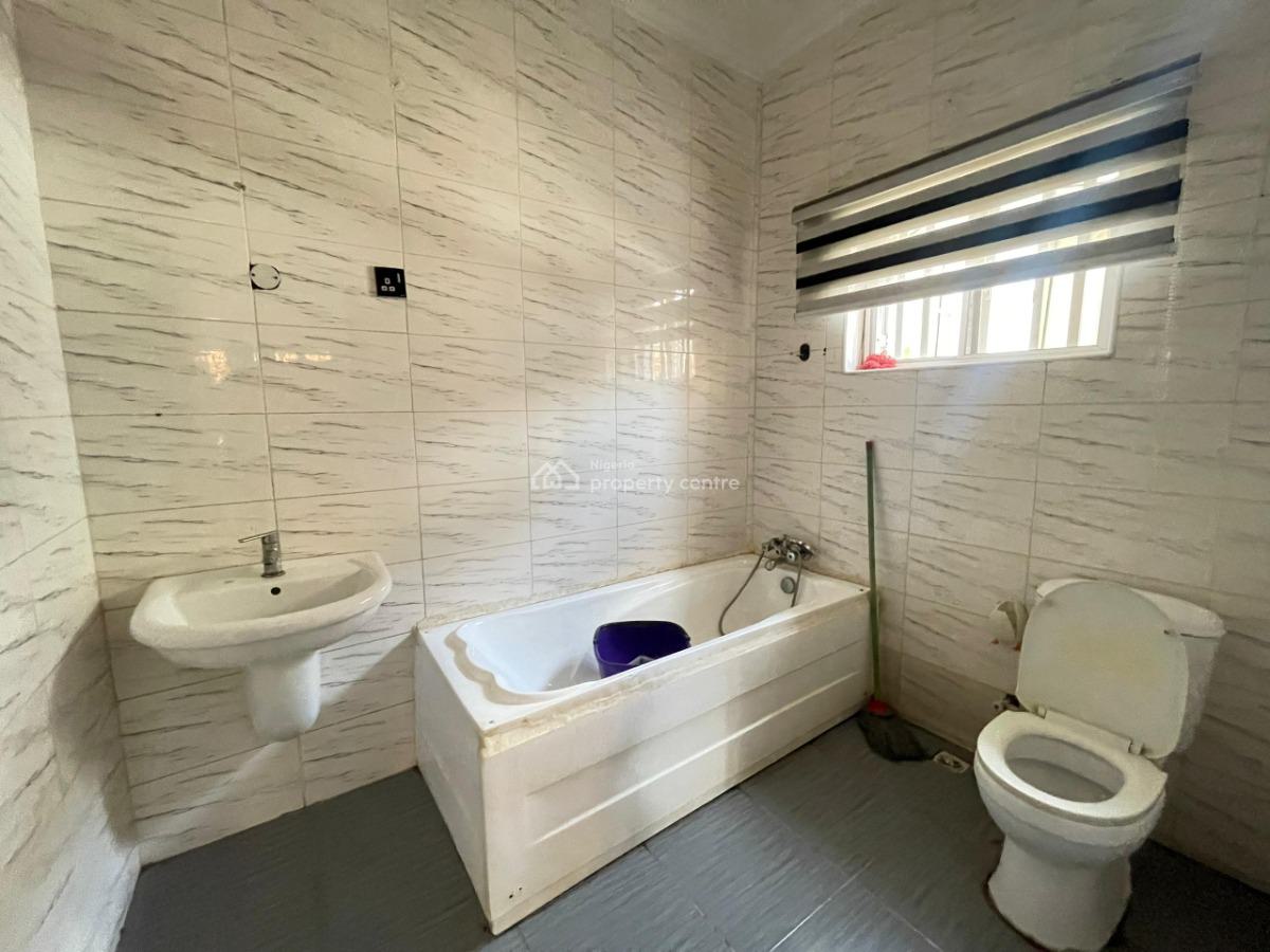 Nicely Finished Four (4) Bedroom Terrace House with a Study Room, Peninsula Gardens Estate, Ajah, Lagos, Terraced Duplex for Rent