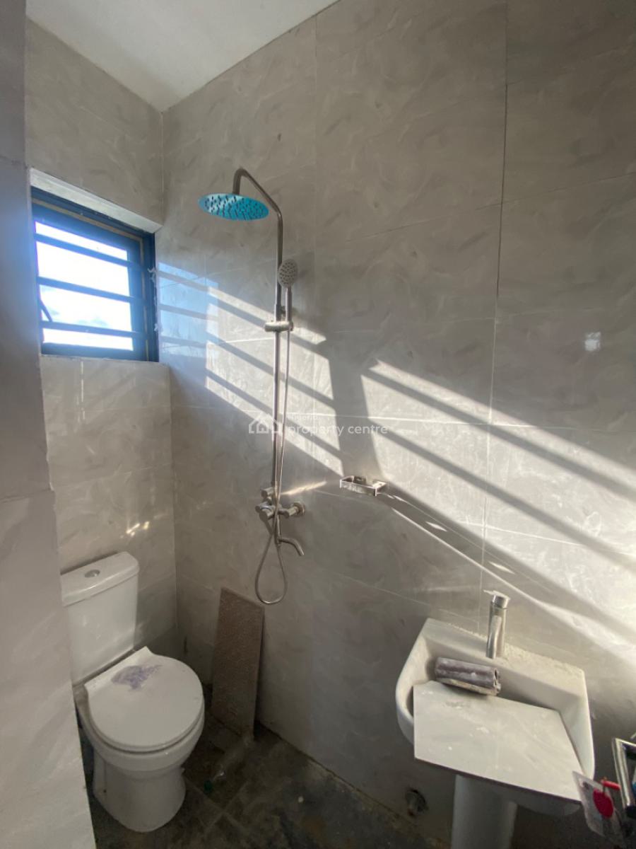 Very Sweet and Lovable Brand New Mini Flat Downstairs, Alashela Royal Estate, Ogombo, Ajah, Lagos, Mini Flat (room and Parlour) for Rent
