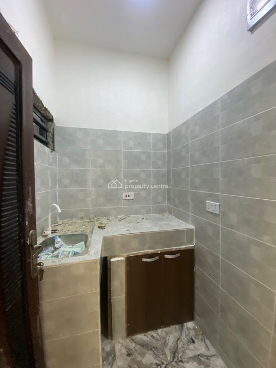 Very Sweet and Lovable Brand New Mini Flat Downstairs, Alashela Royal Estate, Ogombo, Ajah, Lagos, Mini Flat (room and Parlour) for Rent