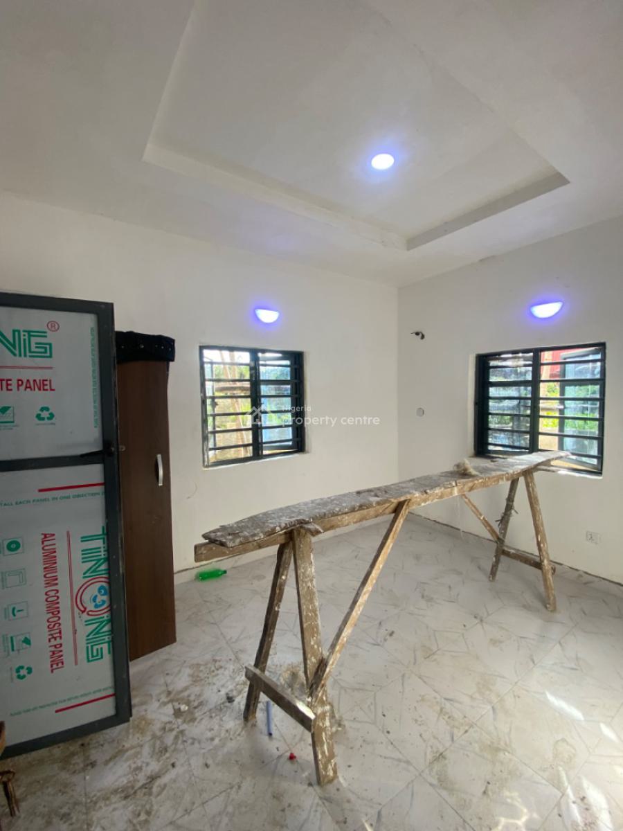 Very Sweet and Lovable Brand New Mini Flat Downstairs, Alashela Royal Estate, Ogombo, Ajah, Lagos, Mini Flat (room and Parlour) for Rent