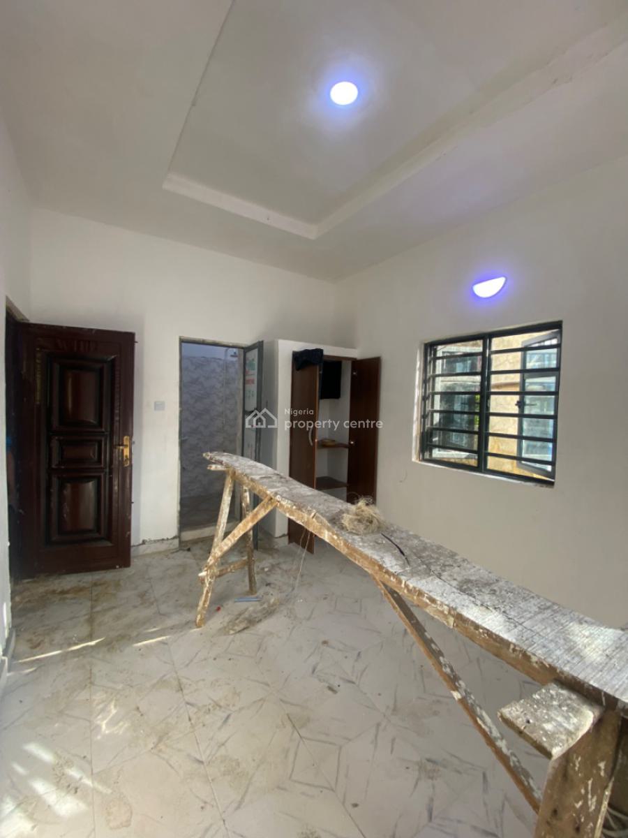 Very Sweet and Lovable Brand New Mini Flat Downstairs, Alashela Royal Estate, Ogombo, Ajah, Lagos, Mini Flat (room and Parlour) for Rent
