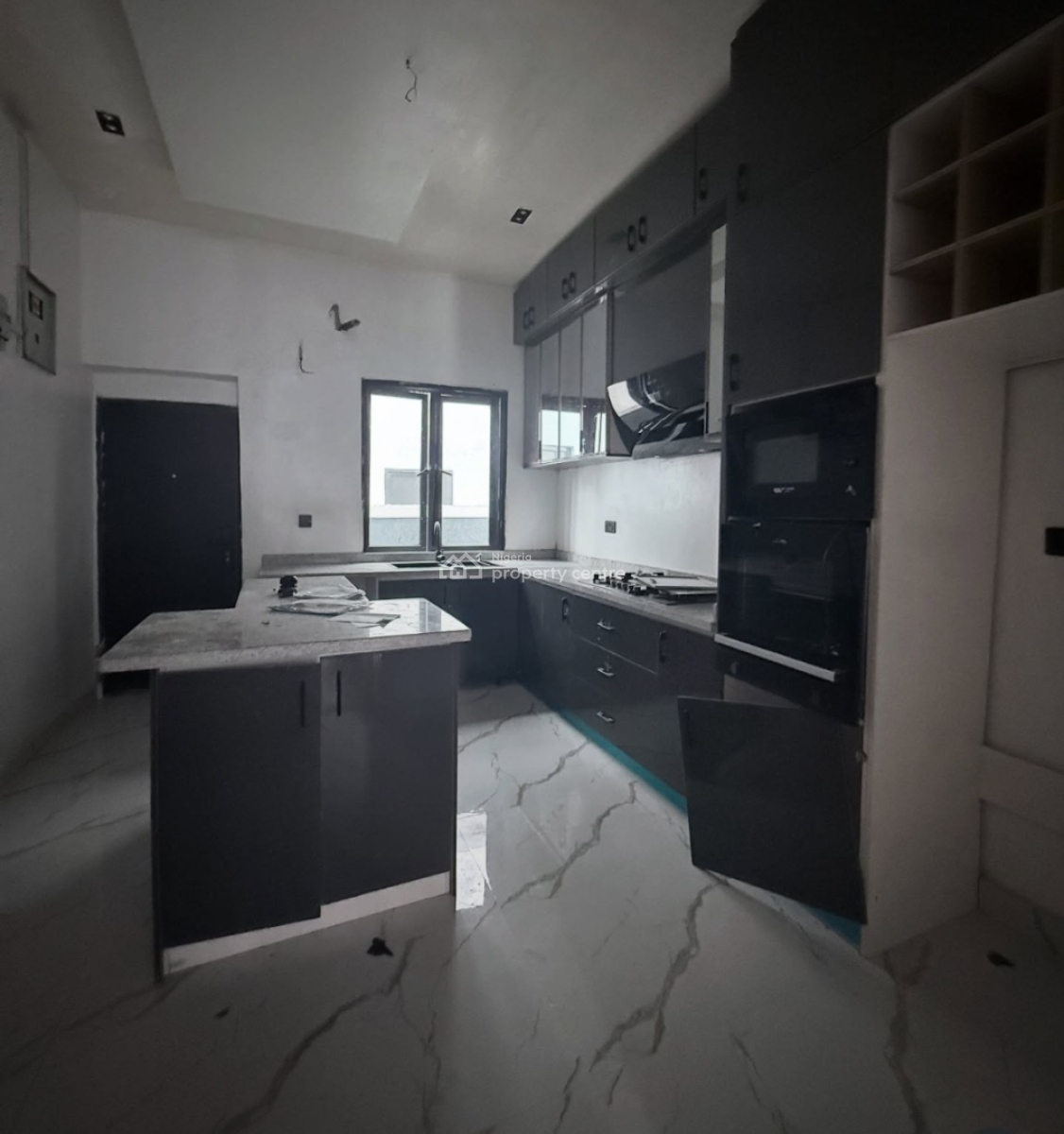 4-bedroom  Semi-detached Duplex + Bq+++  Luxury Meets Comfort, Chevron Lekki, Lekki, Lagos, House for Rent