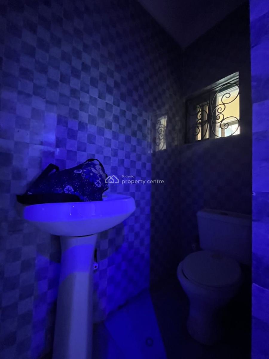 2 Bedroom Flat Apartment Available, Lekki Scheme 2, Ilaje, Ajah, Lagos, Flat / Apartment for Rent