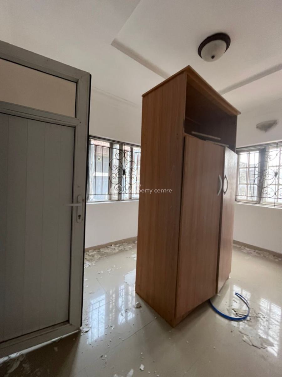 2 Bedroom Flat Apartment Available, Lekki Scheme 2, Ilaje, Ajah, Lagos, Flat / Apartment for Rent