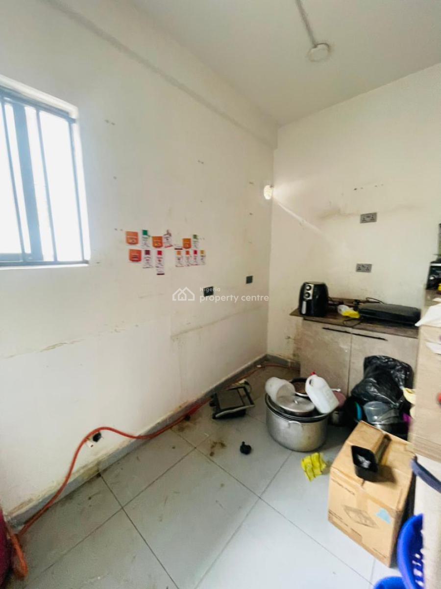 Shop / Office Space Fully Serviced in a Good Location, Ikota, Lekki, Lagos, Shop for Rent
