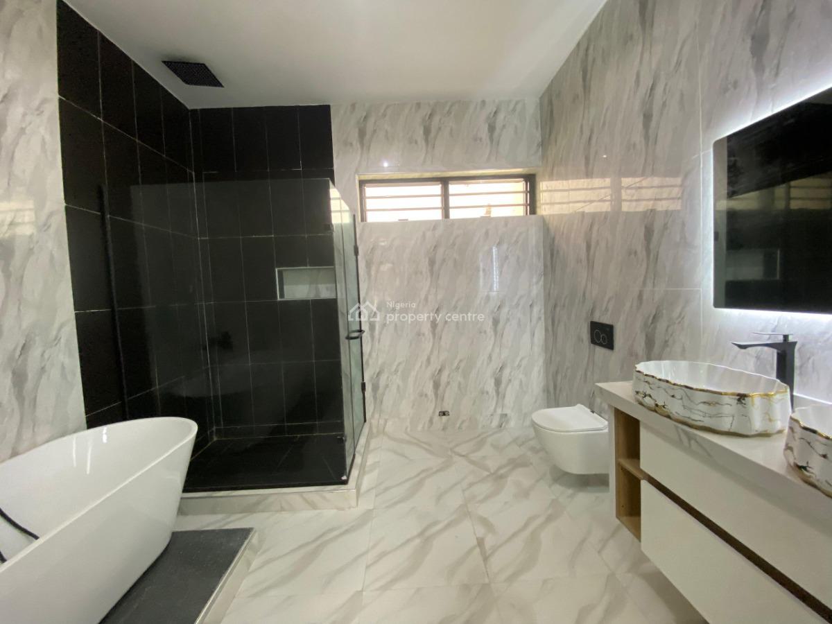 a 4 Bedroom Duplex, By Shoprite Road, Osapa, Lekki, Lagos, Terraced Duplex for Sale