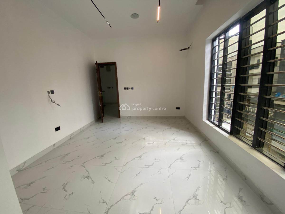 a 4 Bedroom Duplex, By Shoprite Road, Osapa, Lekki, Lagos, Terraced Duplex for Sale