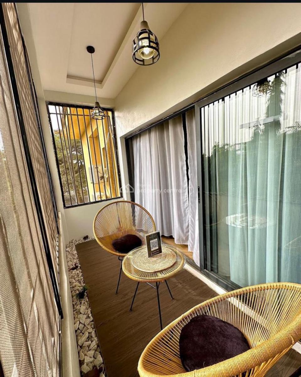 Luxury and Spacious 3 Bedroom Apartment with Ps5, Wuse 2, Abuja, Flat / Apartment Short Let