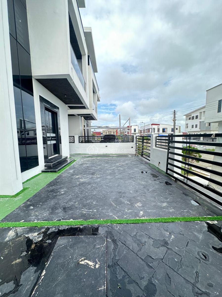 Spacious 4 Bedroom Fully Detached Duplex W/ Bq, Pool & Rooftop Terrace, Chevron Toll Gate, Orchid Road, Lekki, Lagos, Detached Duplex for Sale