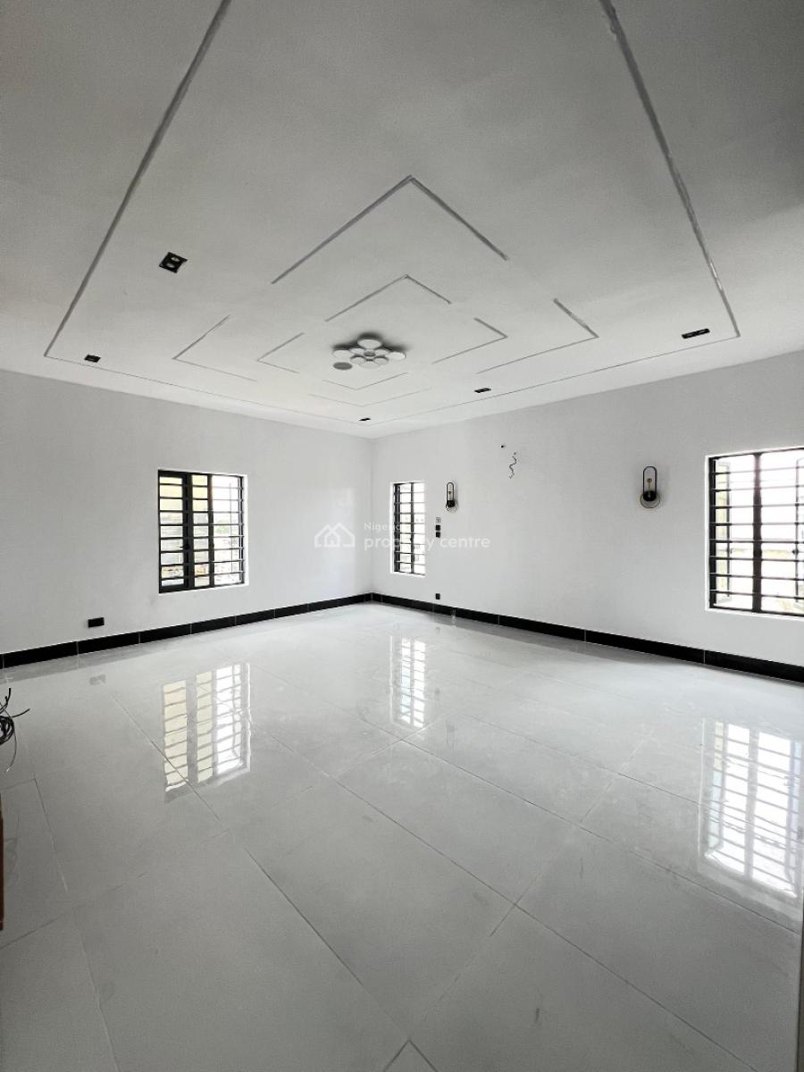 Exquisitely Built 5 Bedroom Fully Detached Duplex with Swimming Poo, Ologolo, Lekki, Lagos, Detached Duplex for Sale