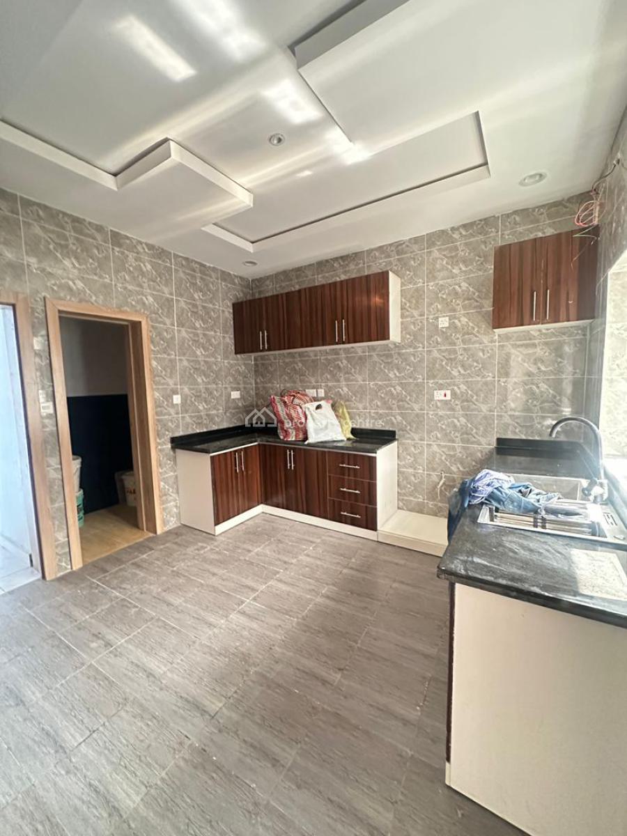 Uniquely-built Luxury 5 Bedroom Semi-detached Duplex with Bq, Chevron Toll Gate, Orchid Road, Lekki, Lagos, Semi-detached Duplex for Sale