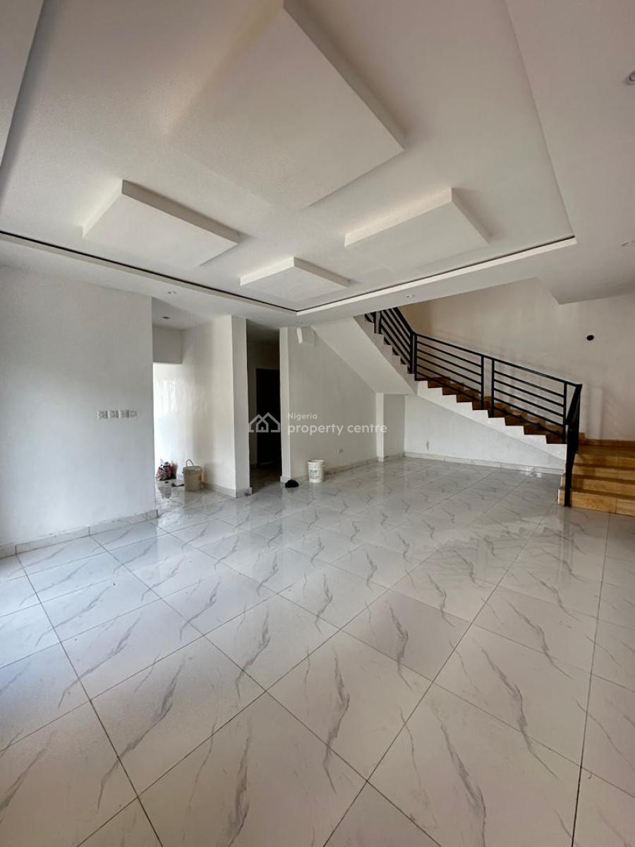 Uniquely-built Luxury 5 Bedroom Semi-detached Duplex with Bq, Chevron Toll Gate, Orchid Road, Lekki, Lagos, Semi-detached Duplex for Sale