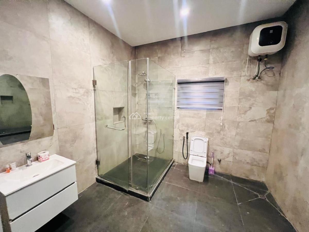 Luxury 2 Bedroom Apartment with Pool & Bathtub, Jahi, Abuja, Flat / Apartment Short Let