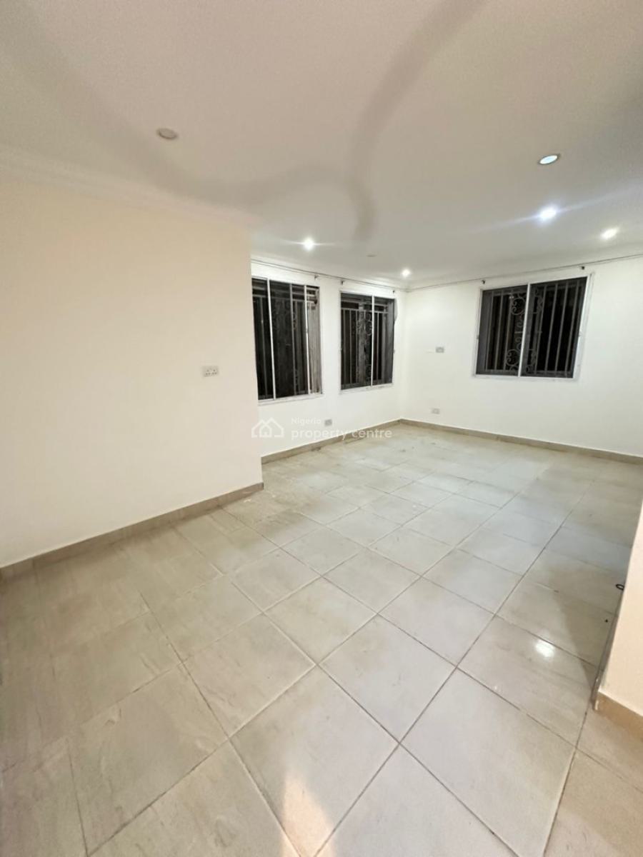 Self Serviced 2 Bedroom Apartment Prime Location, Lekki Phase 1, Lekki, Lagos, Flat / Apartment for Rent