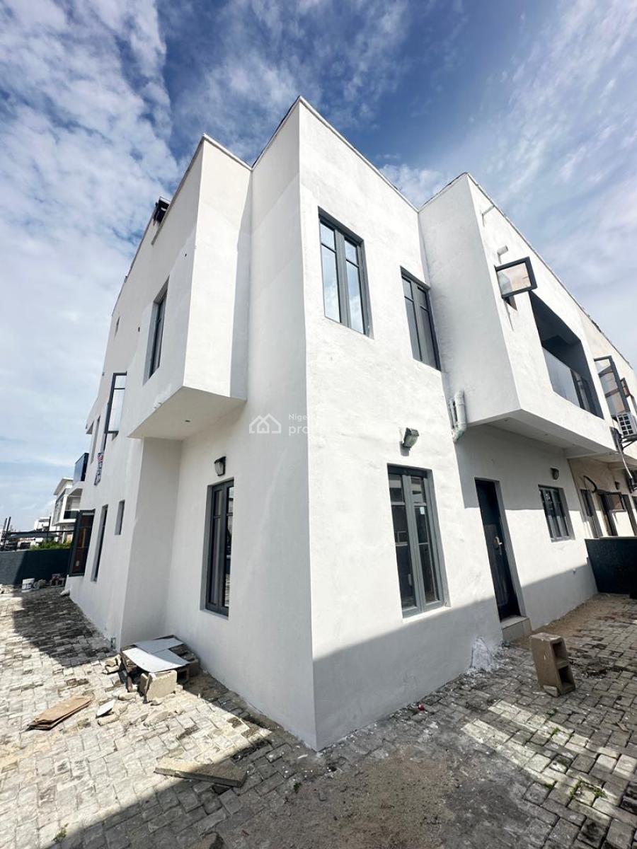 Uniquely-built Luxury 5 Bedroom Semi-detached Duplex with Bq, Orchid, Lekki, Lagos, Semi-detached Duplex for Sale