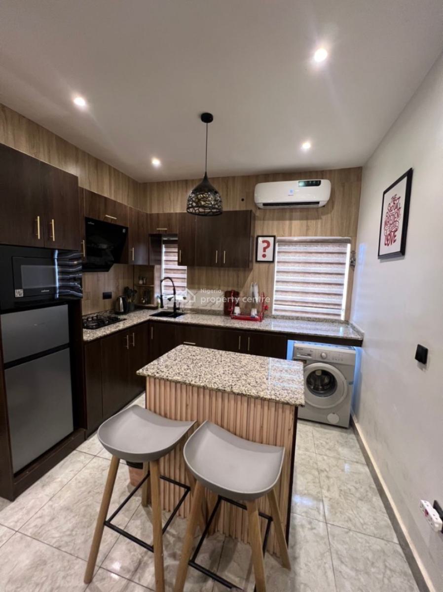 Affordable and Spacious 1 Bedroom Apartment, Wuse, Abuja, Mini Flat (room and Parlour) Short Let