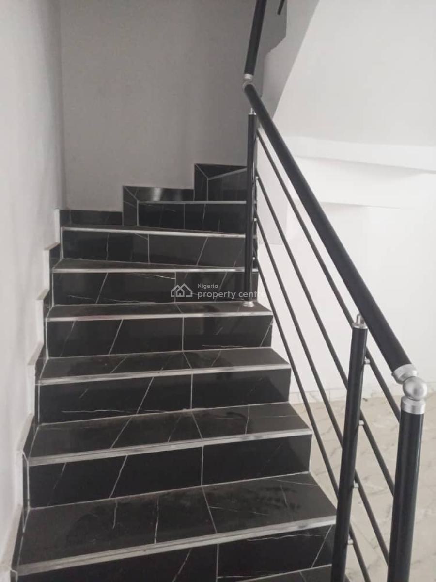 Luxury 4bedroom, Ikota, Lekki, Lagos, Semi-detached Duplex for Rent