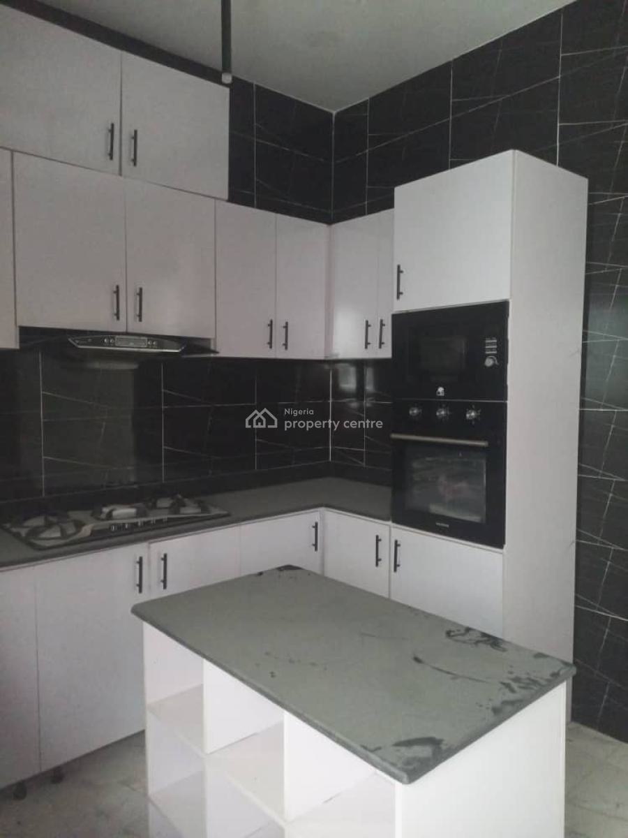 Luxury 4bedroom, Ikota, Lekki, Lagos, Semi-detached Duplex for Rent