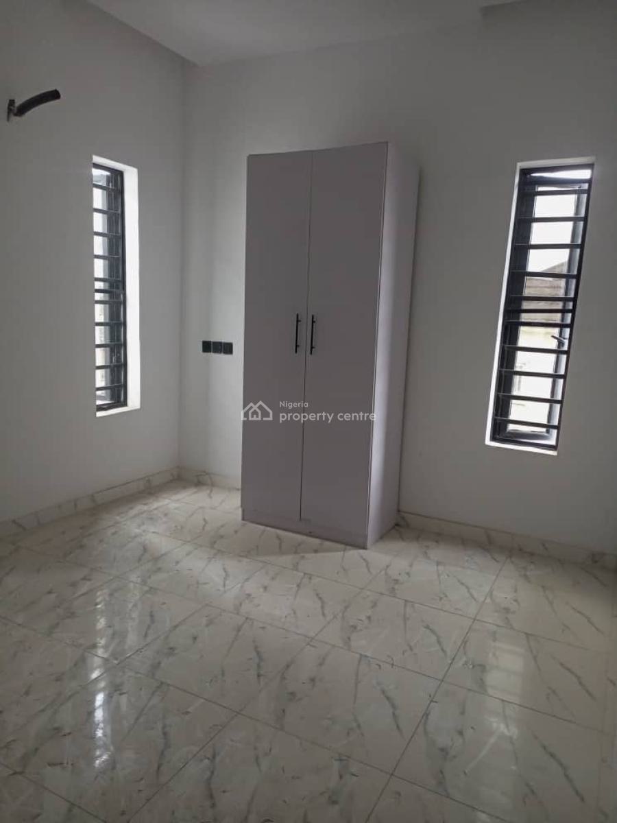 Luxury 4bedroom, Ikota, Lekki, Lagos, Semi-detached Duplex for Rent