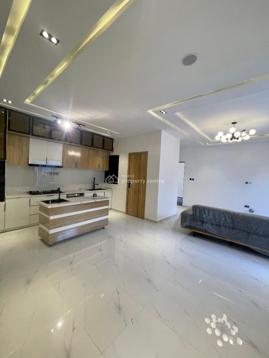 Luxury 2 Bedroom Apartment with Elevator, Swimming Pool, and Gym for, Lekki Phase 1, Lekki Phase 1, Lekki, Lagos, Block of Flats for Sale