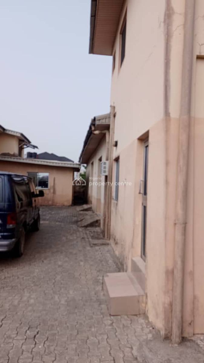 Massive Warehouse, Monastery, Sangotedo, Ajah, Lagos, Warehouse for Sale