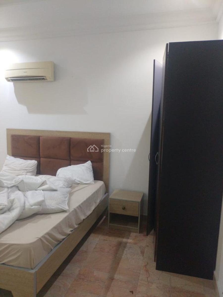 Well-maintained 3-bedroom Apartment with Bq, Olori Mojisola Onikoyi Estate, Ikoyi, Ikoyi, Lagos, Block of Flats for Sale