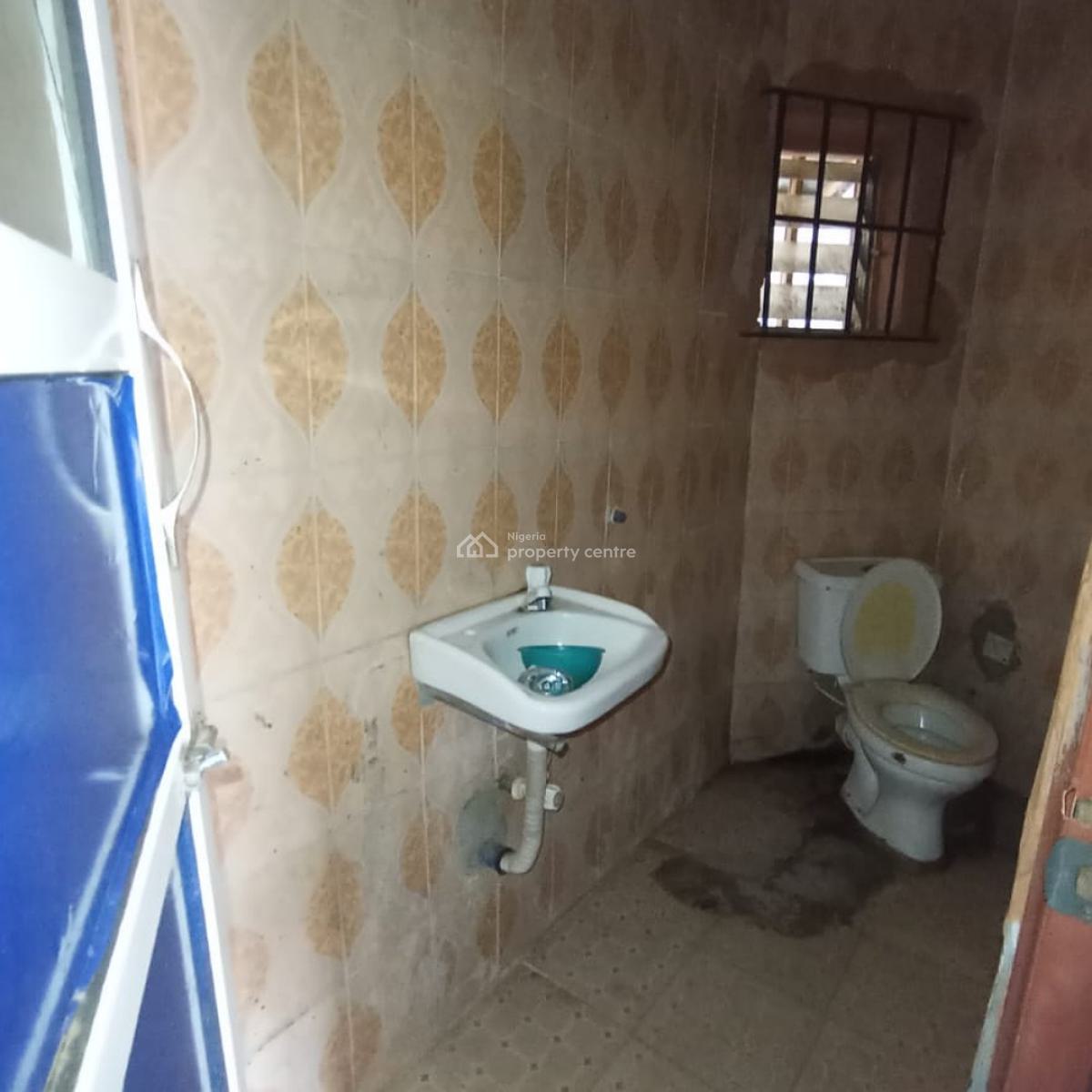 Commercial Hall with Space and Carwash Along The Road, Shagari Estate Egbeda Lagos, Alimosho, Lagos, Warehouse for Rent
