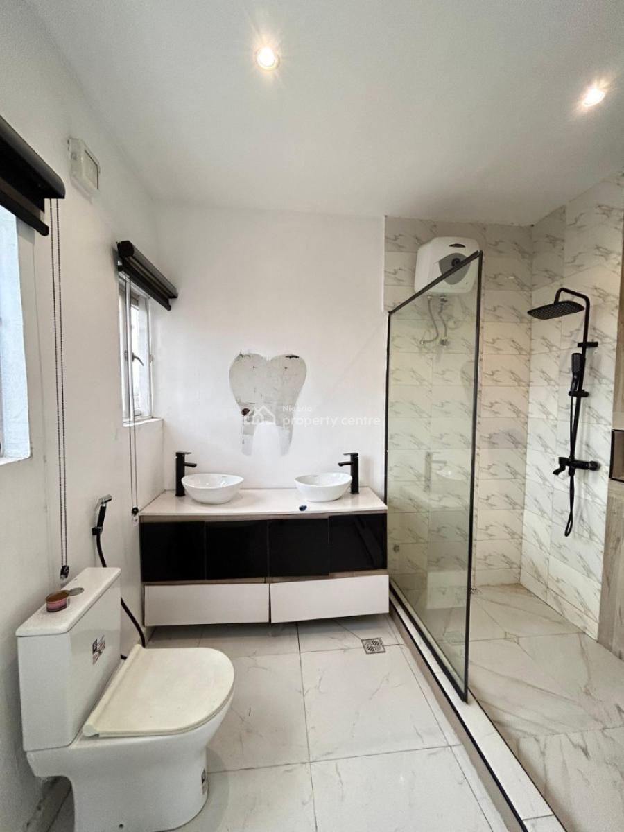 3 Bedroom Apartment with Bq, Lekki Phase 1, Lekki, Lagos, Flat / Apartment for Rent