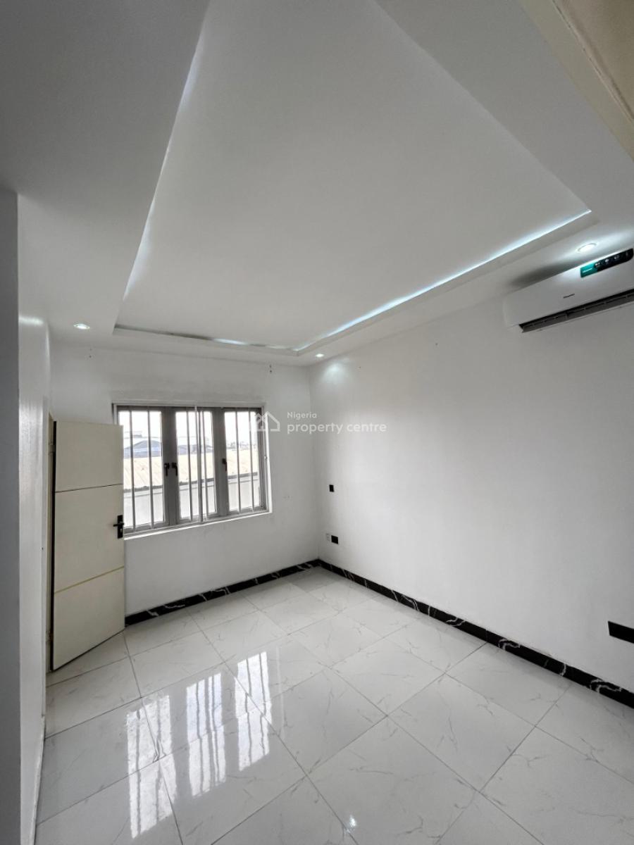 3 Bedroom Apartment with Bq, Lekki Phase 1, Lekki, Lagos, Flat / Apartment for Rent