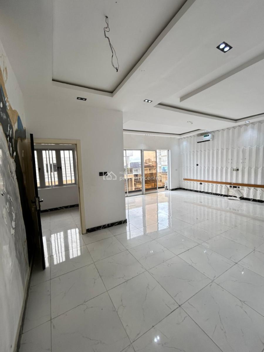 3 Bedroom Apartment with Bq, Lekki Phase 1, Lekki, Lagos, Flat / Apartment for Rent