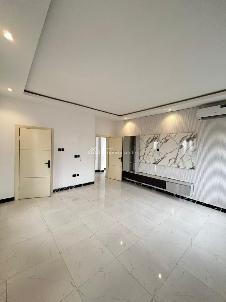 3 Bedroom Apartment with Bq, Lekki Phase 1, Lekki, Lagos, Flat / Apartment for Rent