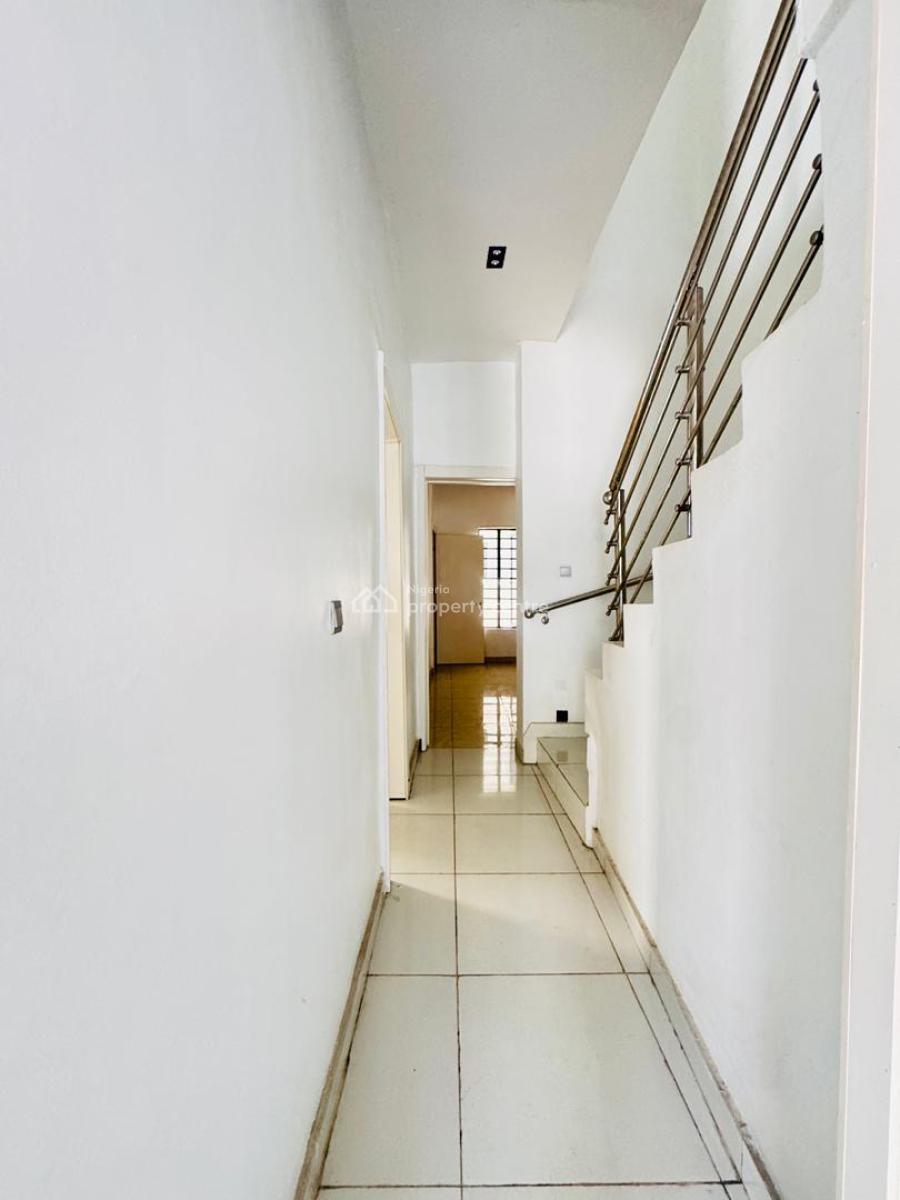 *modestly Finished Luxury 4 Bed Semi- Detached Duplex with Bq, Ikota, Lekki, Lagos, Semi-detached Duplex for Sale