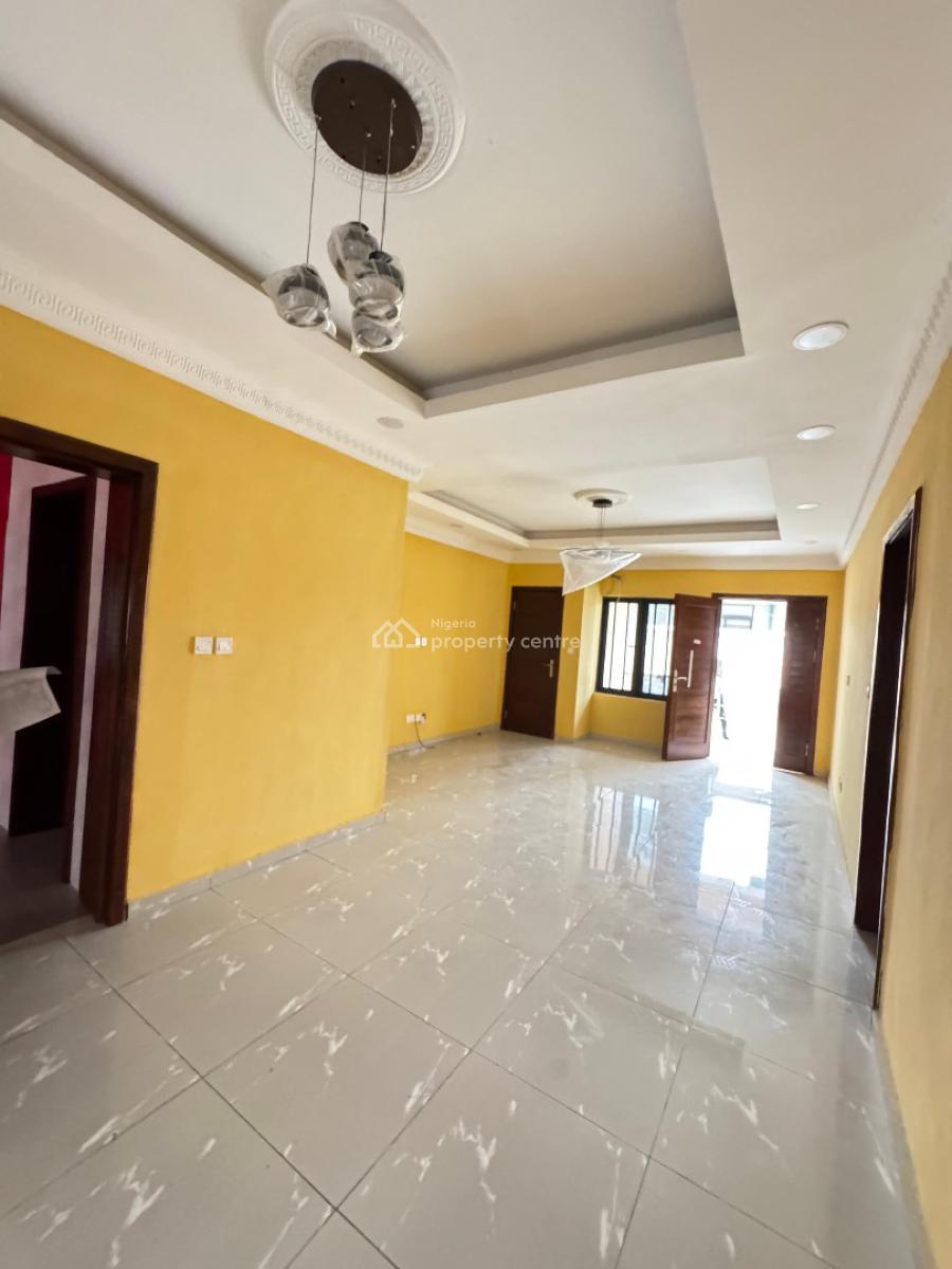 Brand New Listing   3bedroom Flat ( Ground Floor)  Freedom Way Lekki, Phase 1, Lekki, Lagos, Flat / Apartment for Rent