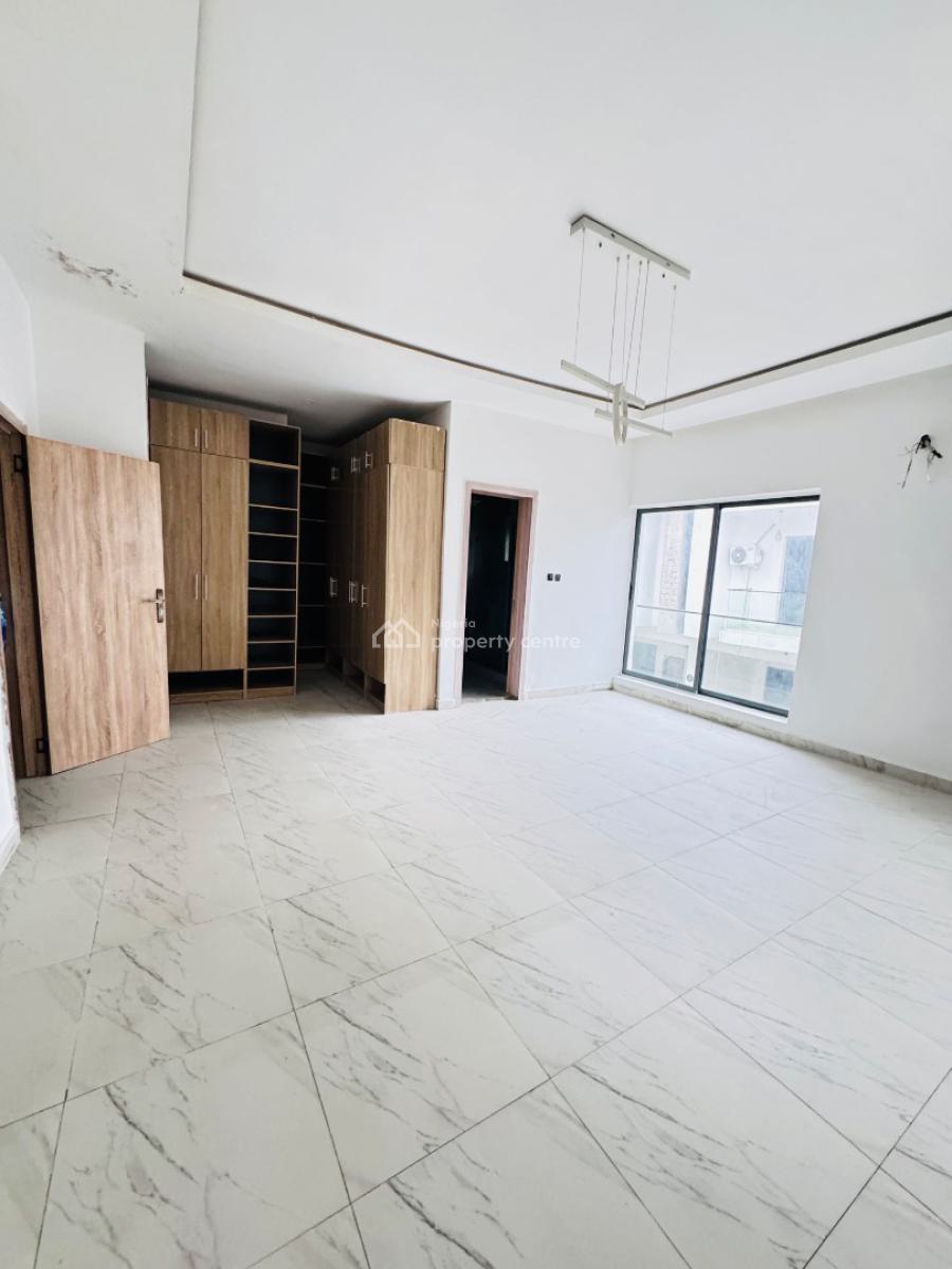 Spacious Master Bedroom in a Shared Apartment Now Available 3m, Orchid Road, Lekki, Lagos, Self Contain (single Rooms) for Rent