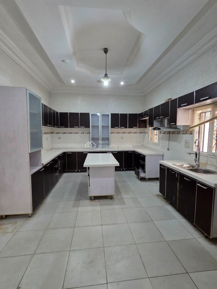 a 5 Bedroom Fully Detached House with a Room Bq, Lekki Phase 1, Lekki, Lagos, Detached Duplex for Rent