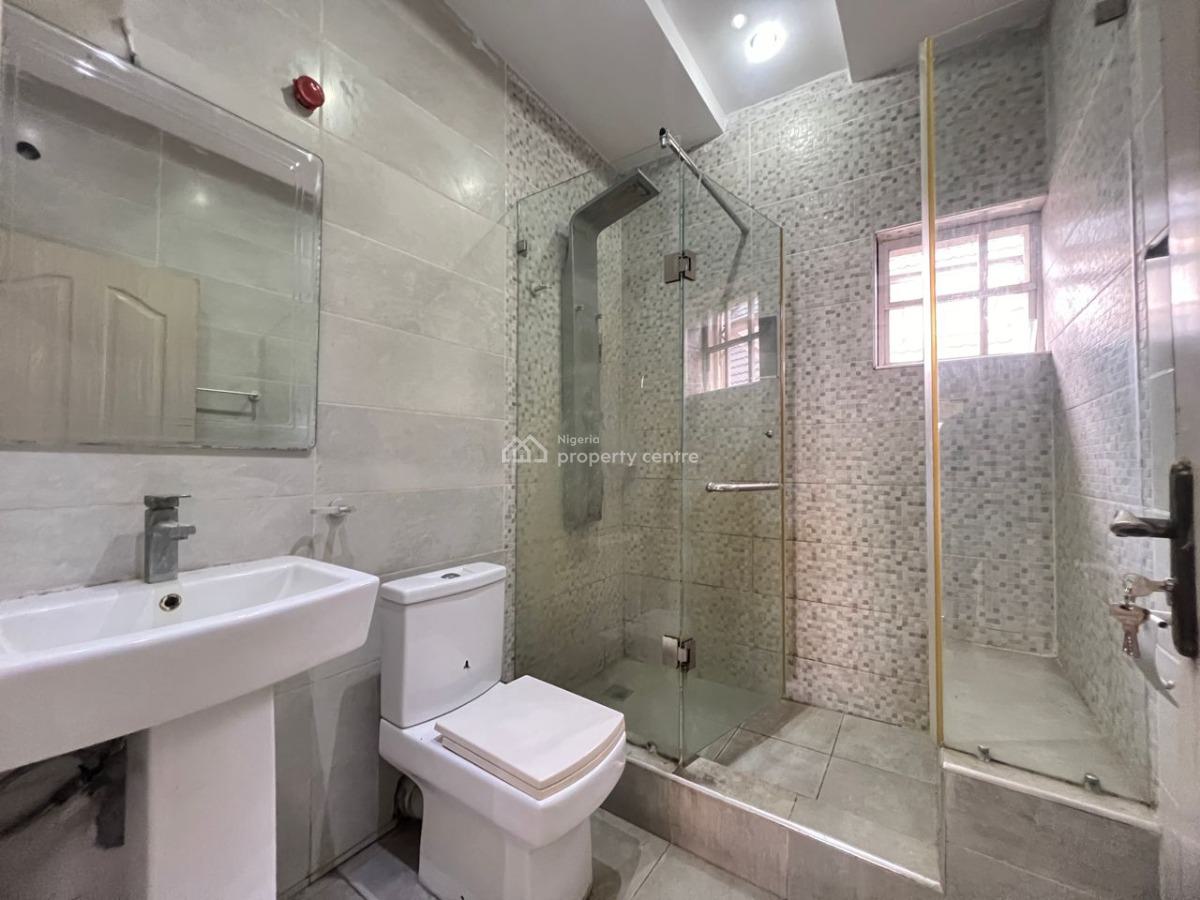 Spacious 3bedroom Flat with Bq, Atlantic View Estate New Road Alpha Beach, Lekki, Lagos, Flat / Apartment for Rent