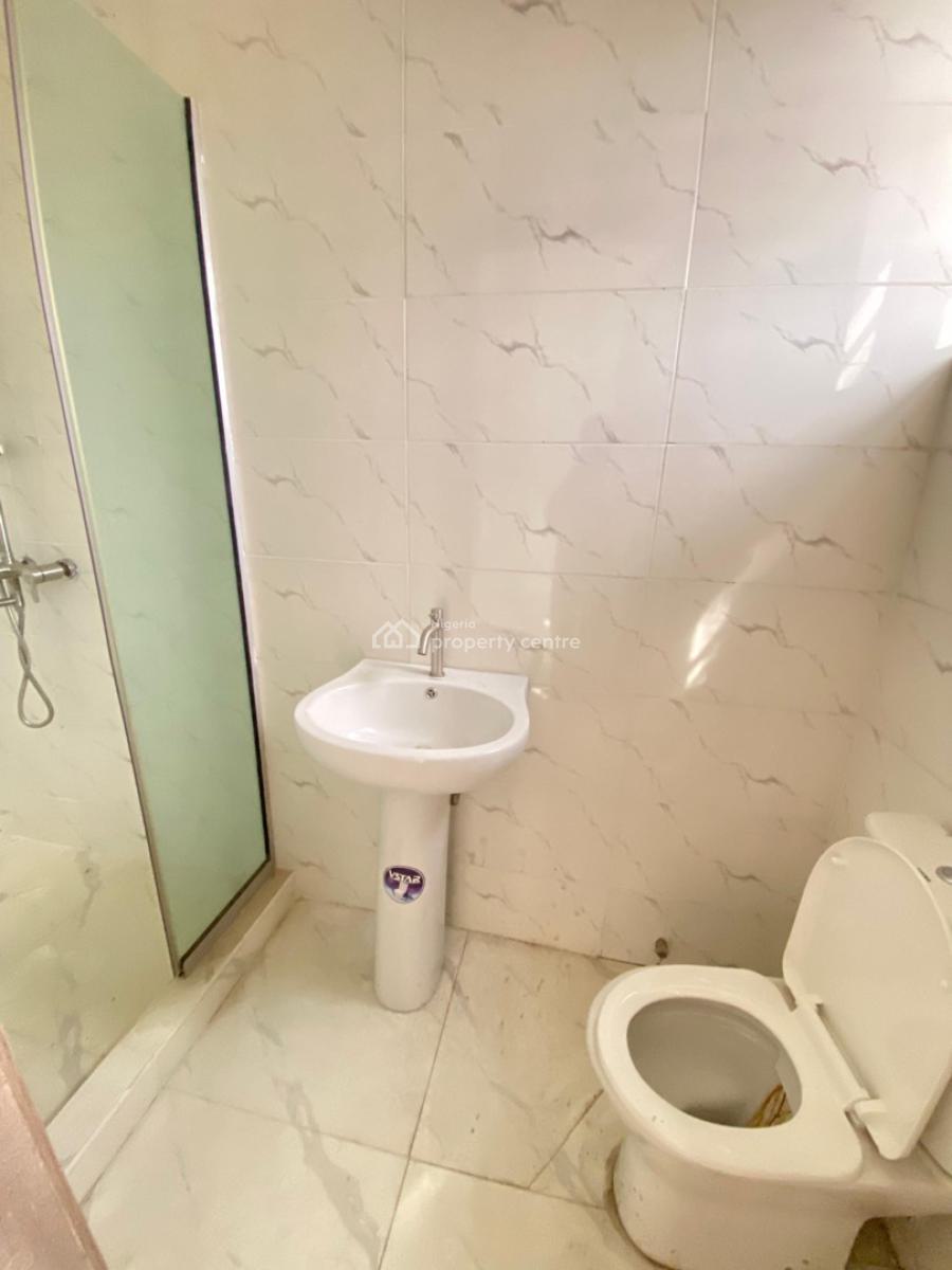 4 Bedroom Semi Detached Duplex with Bq, Extension, Vgc, Lekki, Lagos, Semi-detached Duplex for Sale
