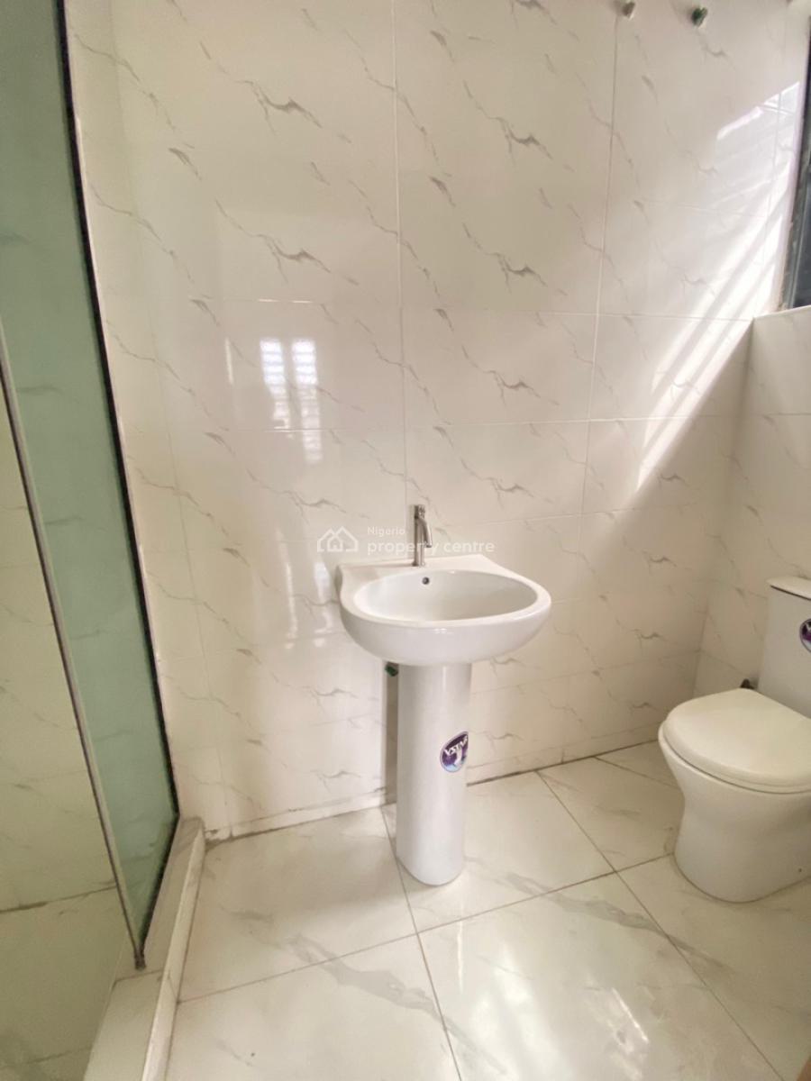 4 Bedroom Semi Detached Duplex with Bq, Extension, Vgc, Lekki, Lagos, Semi-detached Duplex for Sale