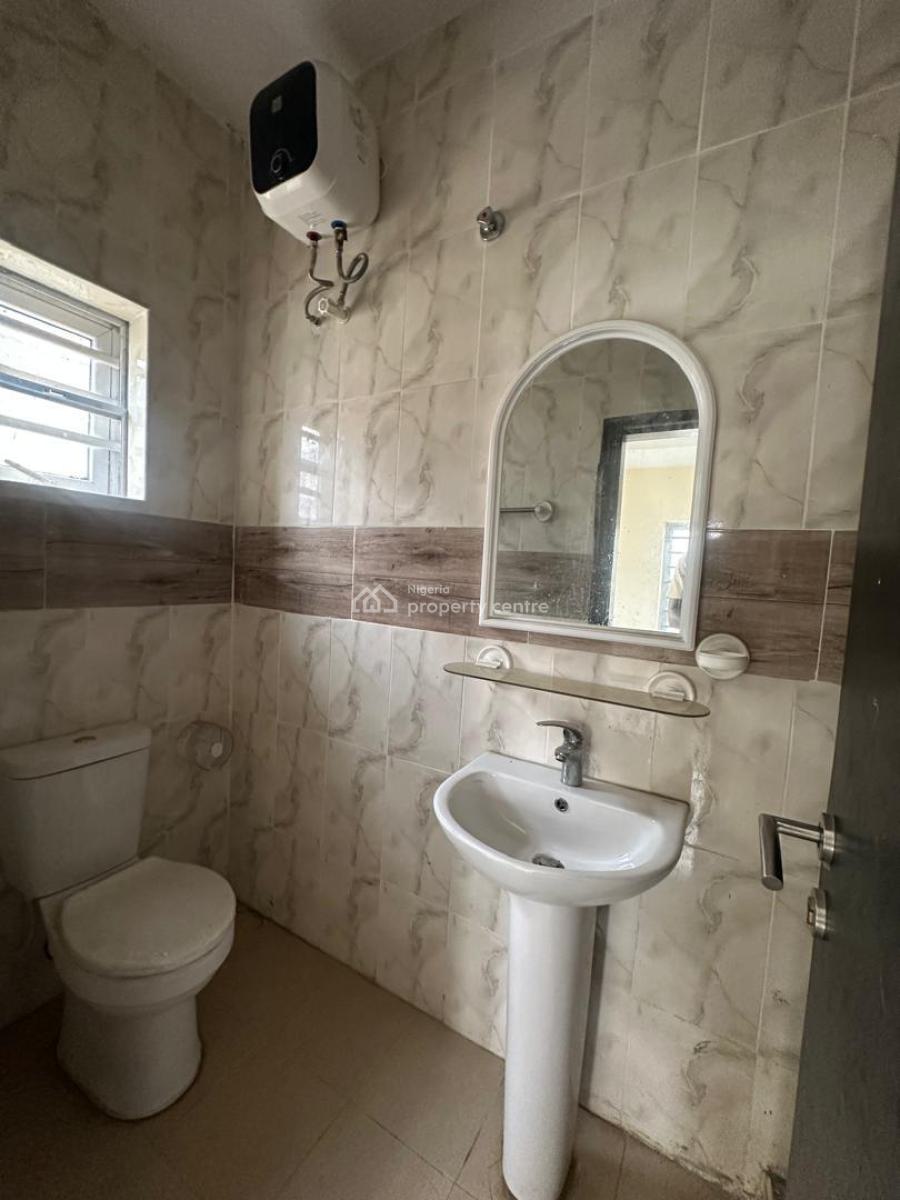 Very Spacious   4 Bedroom Semi Detached Duplex, 5 Iyke Deck Street Lekki Palm City Estate Ajah, Ajah, Lagos, Semi-detached Duplex for Sale