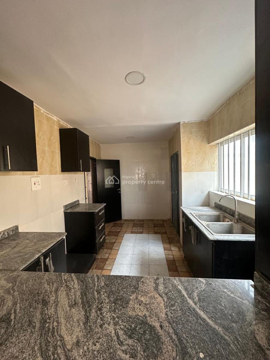 Very Spacious   4 Bedroom Semi Detached Duplex, 5 Iyke Deck Street Lekki Palm City Estate Ajah, Ajah, Lagos, Semi-detached Duplex for Sale