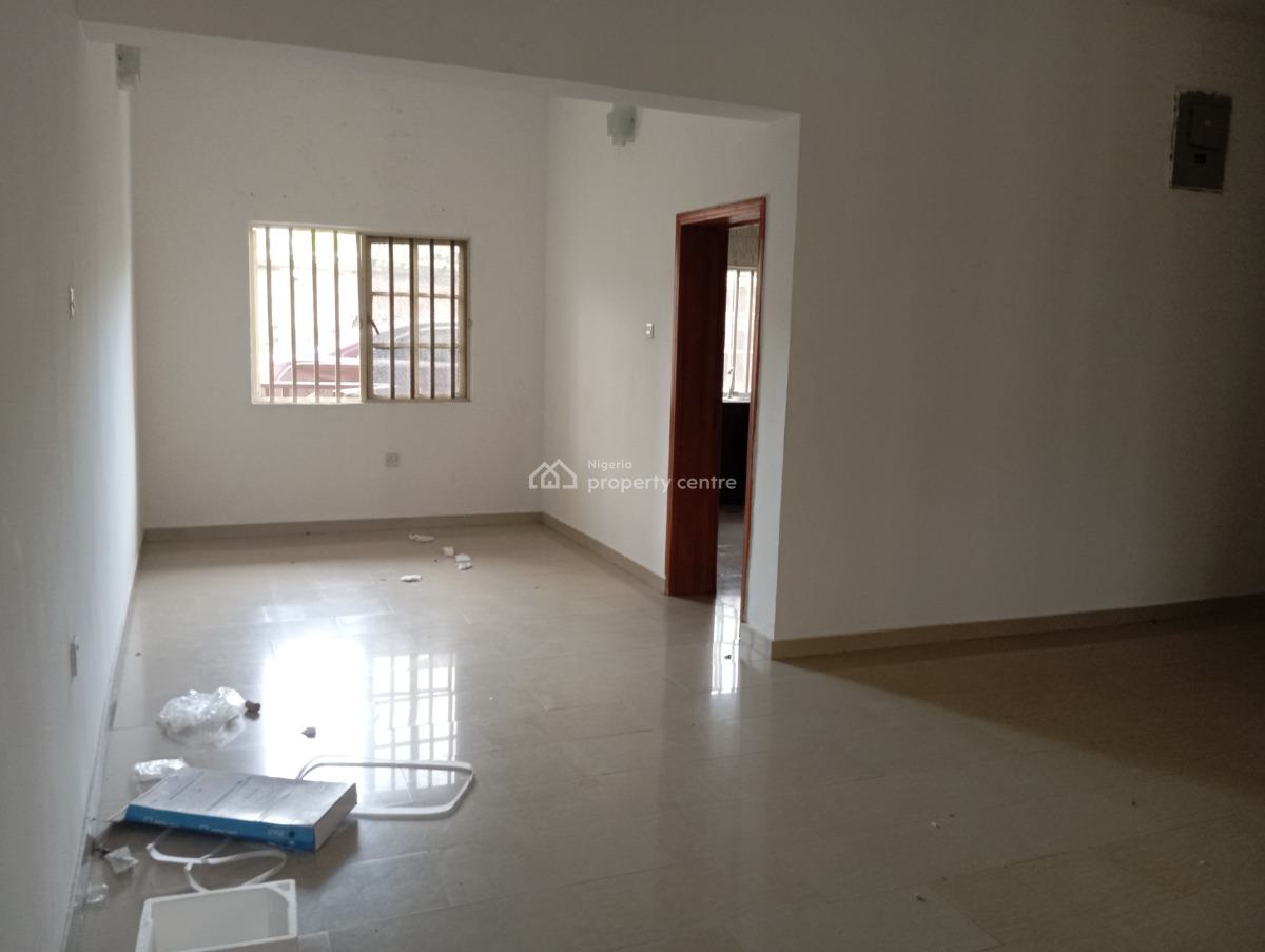 Neat 2 Bedroom Flat, Olokonla, Lbs, Ajah, Lagos, Flat / Apartment for Rent