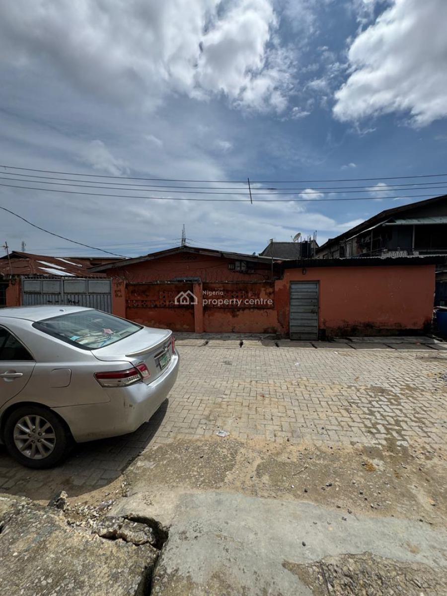 Land in a Peaceful Neighborhood for Residential Use, Sweet Deal of a Land in Residential Neighborhood Off Adelabu, Surulere, Surulere, Lagos, Residential Land for Sale