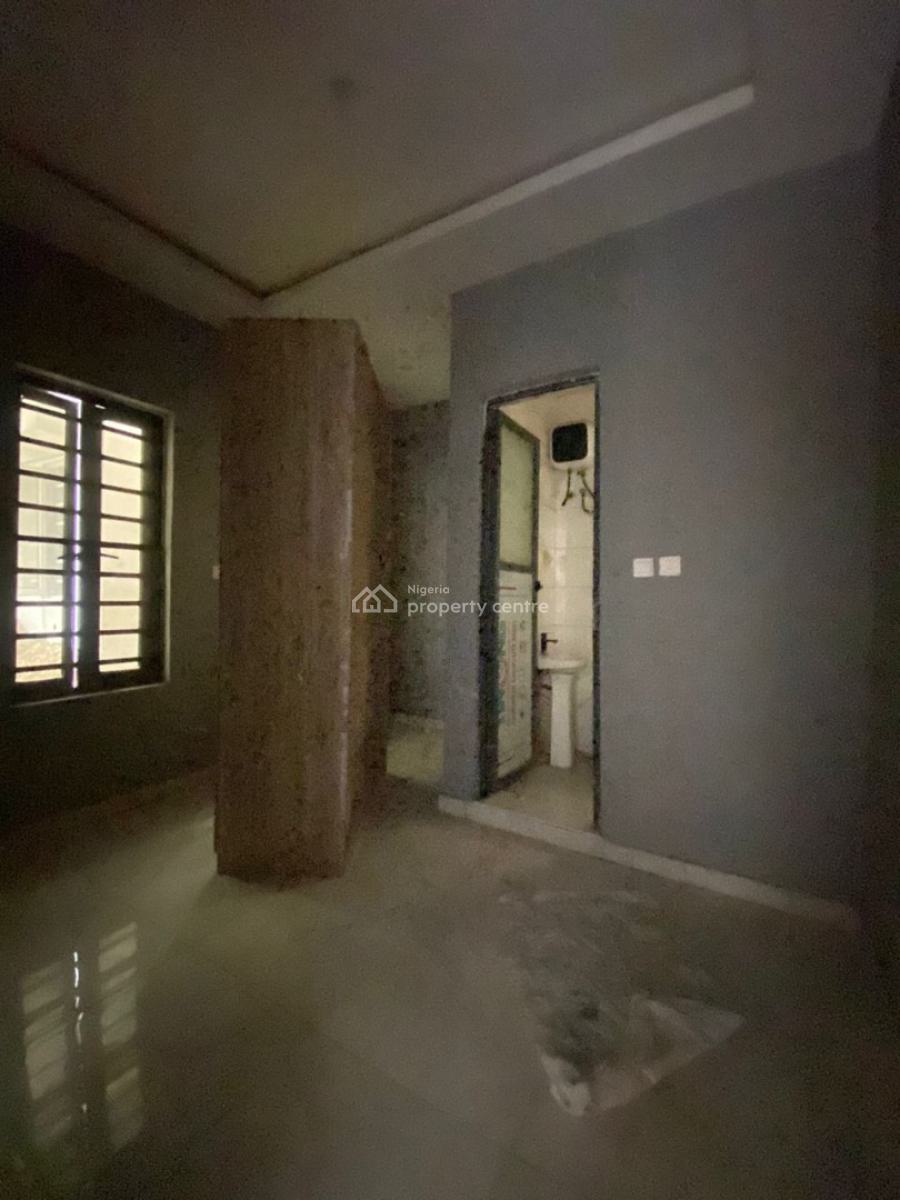 Neat 2 Bedroom Apartment, Ilasan, Lekki, Lagos, Flat / Apartment for Rent