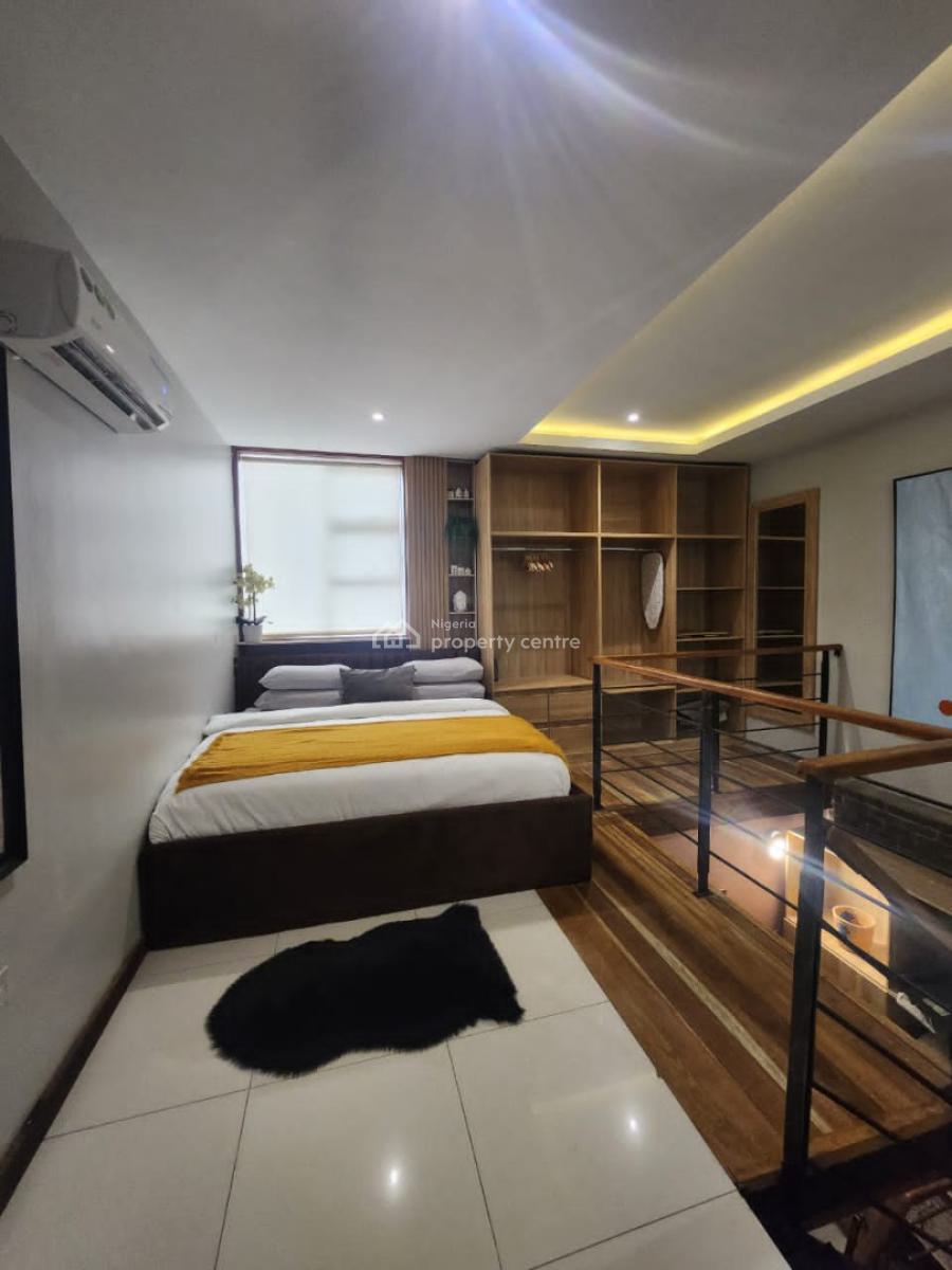 Fully Furnished 1 Bedroom Maisonette, Along Admiralty Way, Lekki Phase 1, Lekki, Lagos, House for Rent