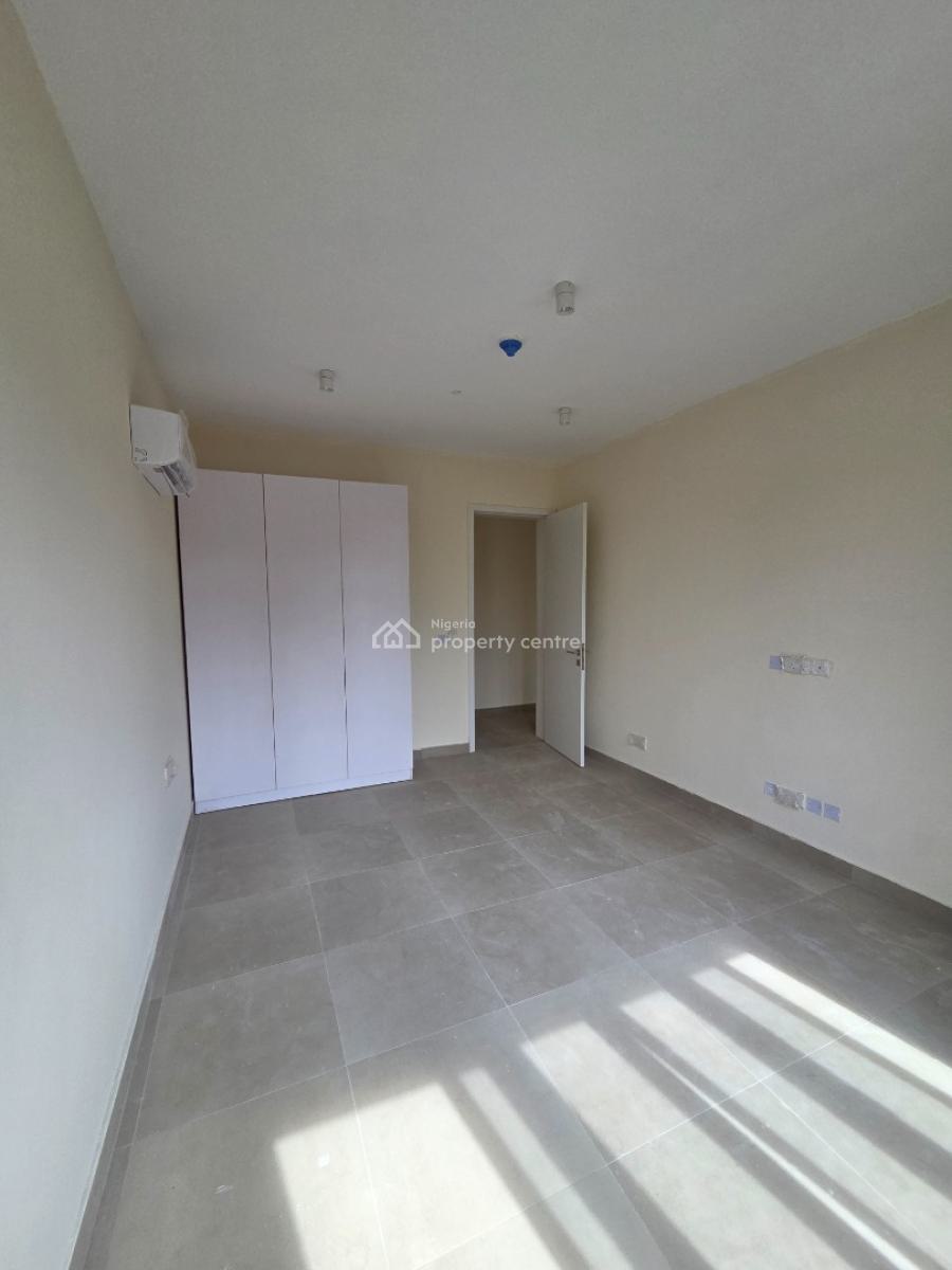 a Newly  Built 2 Bedroom Apartment with a Room Bq, Lekki Phase 1, Lekki, Lagos, Flat / Apartment for Sale
