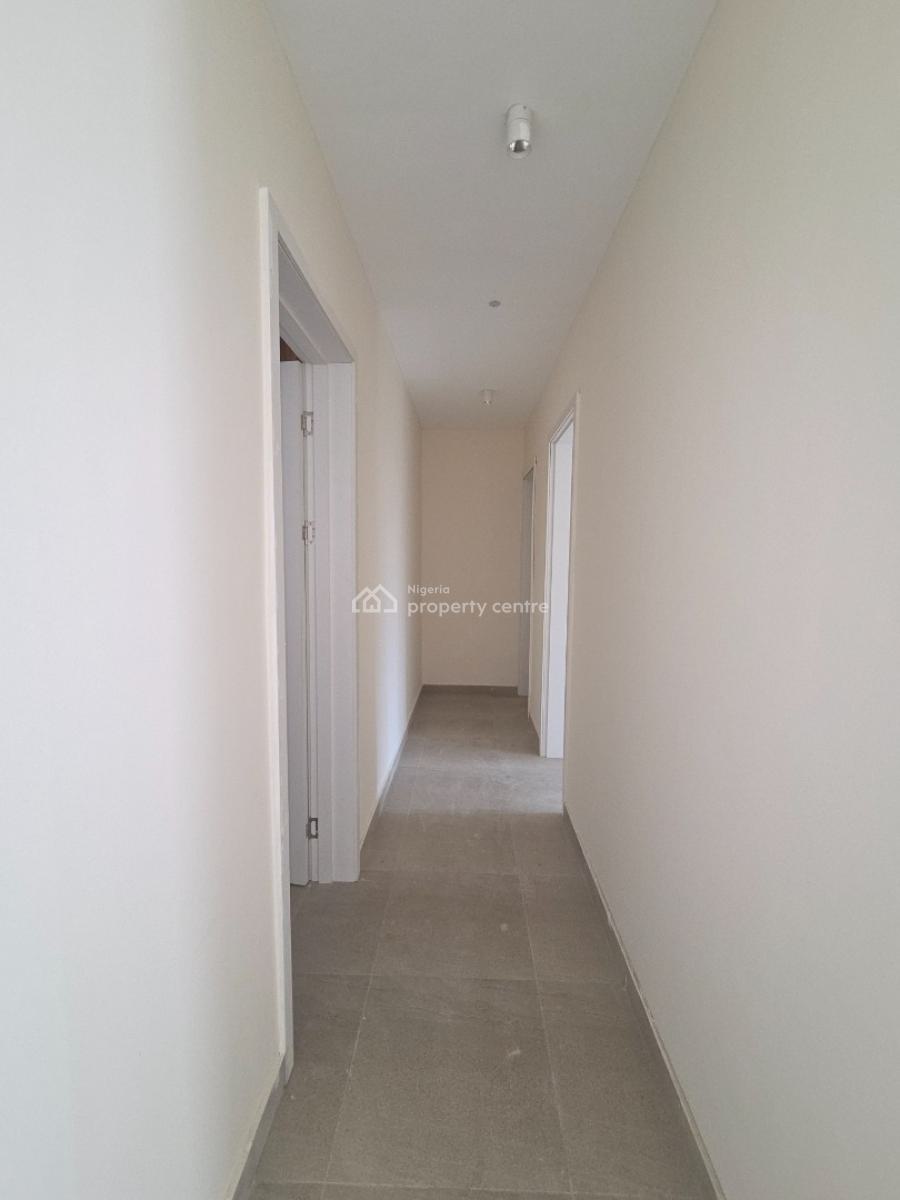 a Newly  Built 2 Bedroom Apartment with a Room Bq, Lekki Phase 1, Lekki, Lagos, Flat / Apartment for Sale