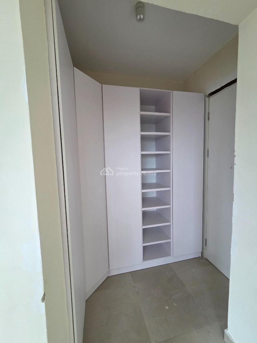 a Serviced 3 Bedroom  Apartment with a Room Bq, Lekki Phase 1, Lekki, Lagos, Flat / Apartment for Sale