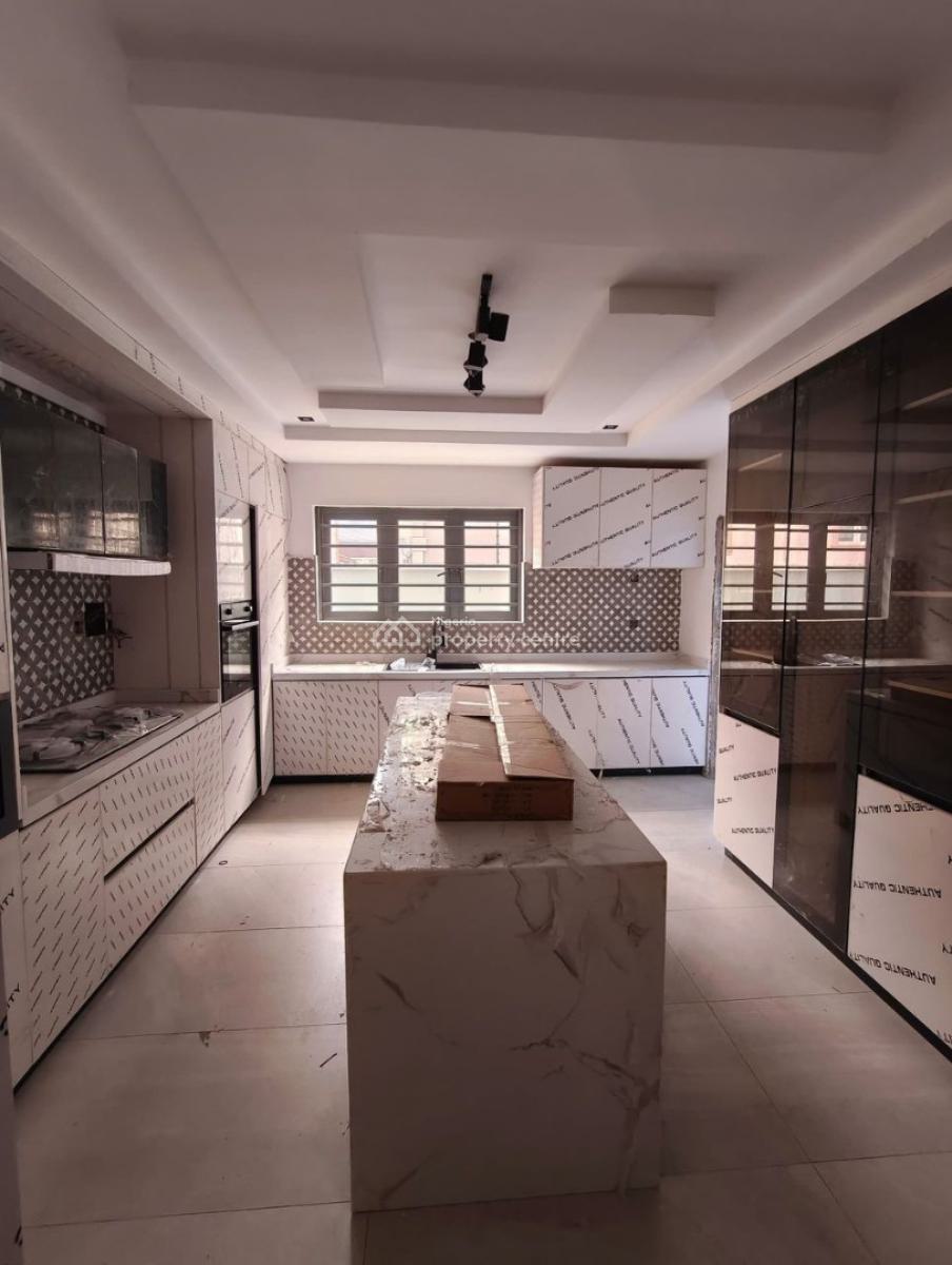 5 Bedroom Fully Detached Duplexes with Bq, Gra Phase 2, Magodo, Lagos, House for Sale