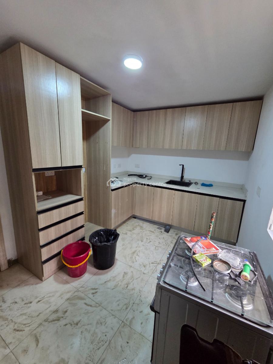 a Serviced 3 Bedroom Apartment with a Room Bq, Victoria Island (vi), Lagos, Flat / Apartment for Rent