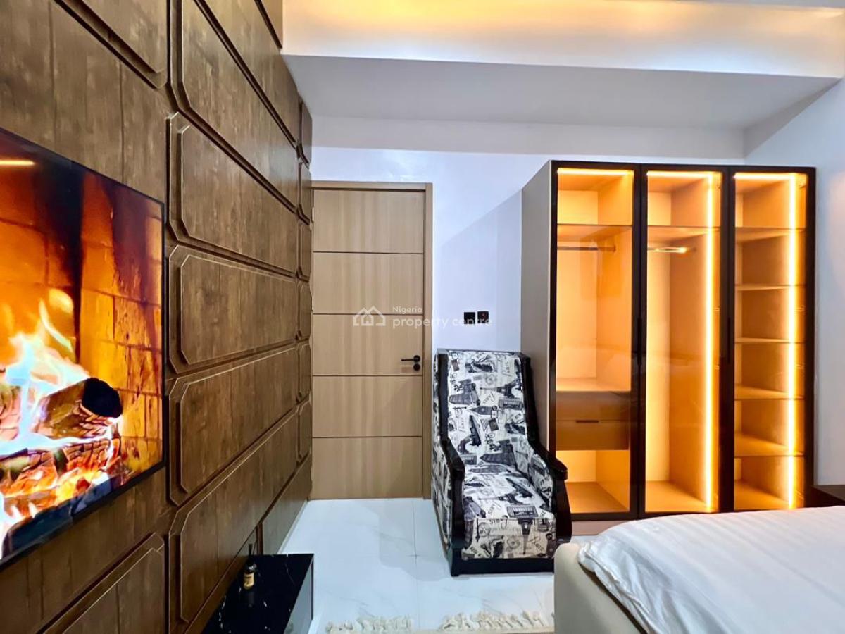 Luxury 2 Bedroom Apartment with Swimming Pool, Gym, Ps5 and Snooker, Freedom Way Lekki, Lekki Phase 1, Lekki, Lagos, Flat / Apartment Short Let